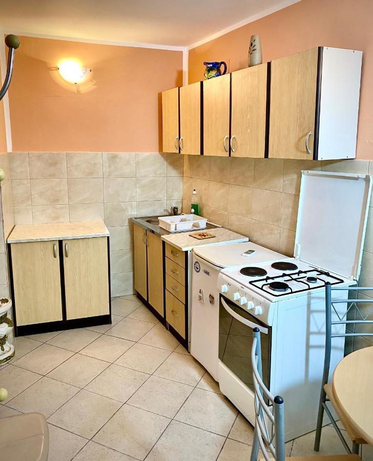 Vila Duricic 300M Od Mora Hotell Ðenovići Exteriör bild
